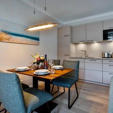 Logierhaus Jonna Whg 13 *