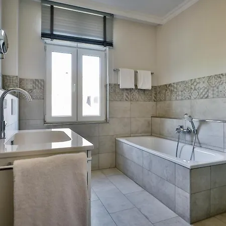 Logierhaus Jonna Whg 13 *